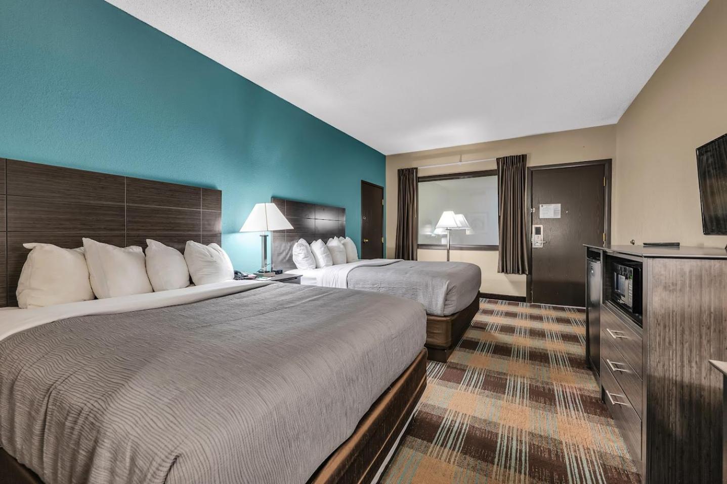 Quality Inn Roseville-Detroit North Exterior foto